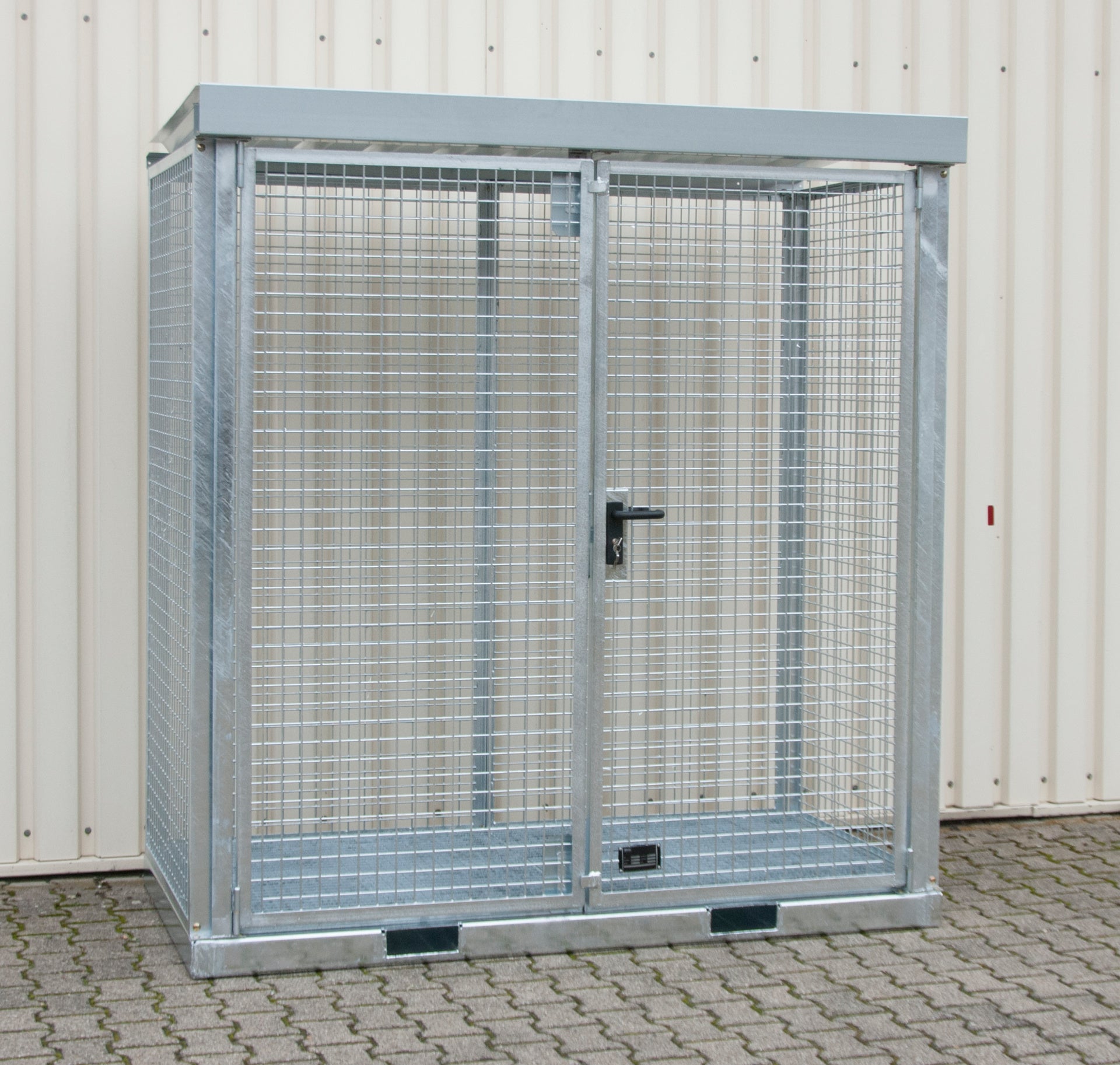 Gas Cylinder Container GFC-E/G M1