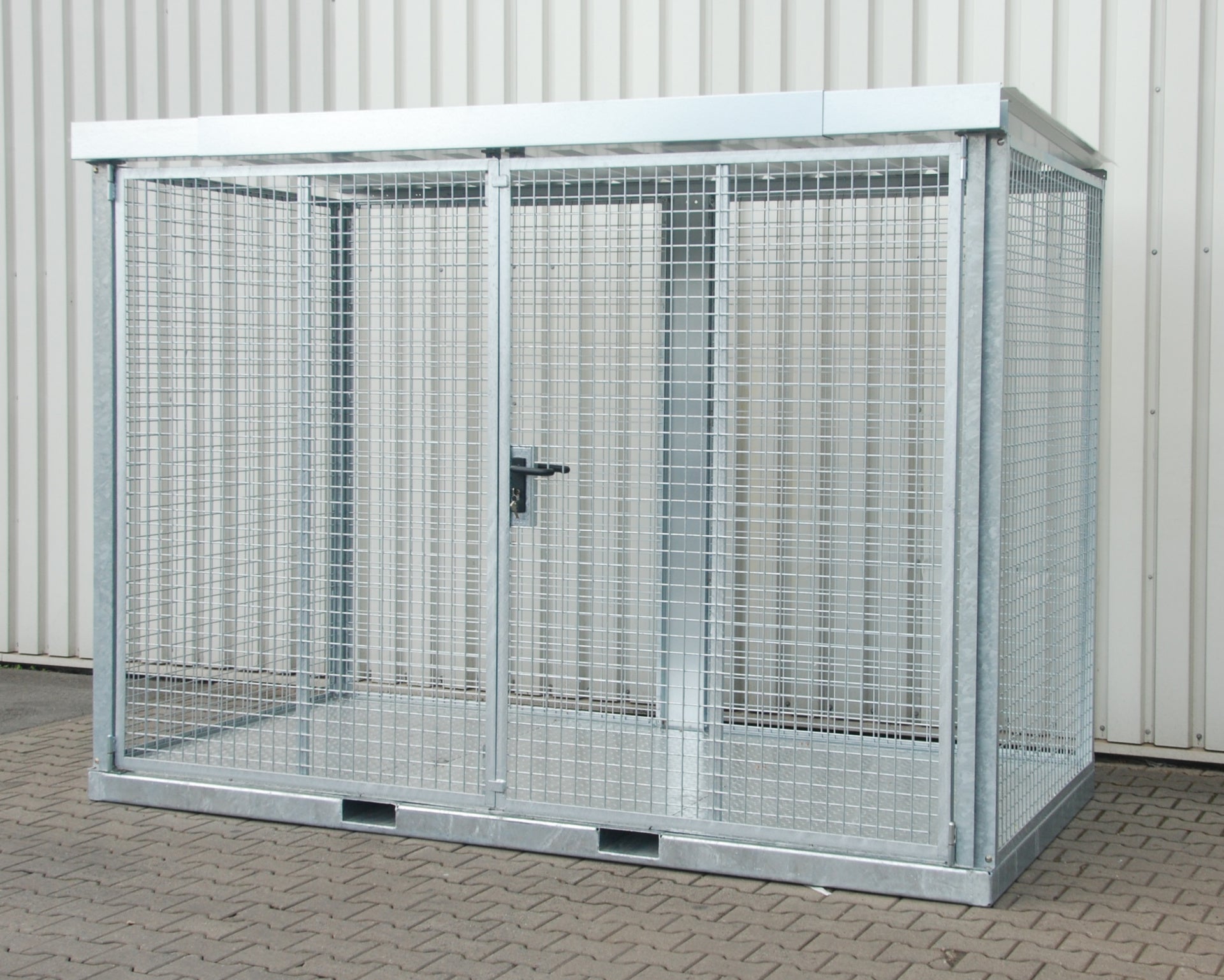 Gas Cylinder Container GFC-E/T M4