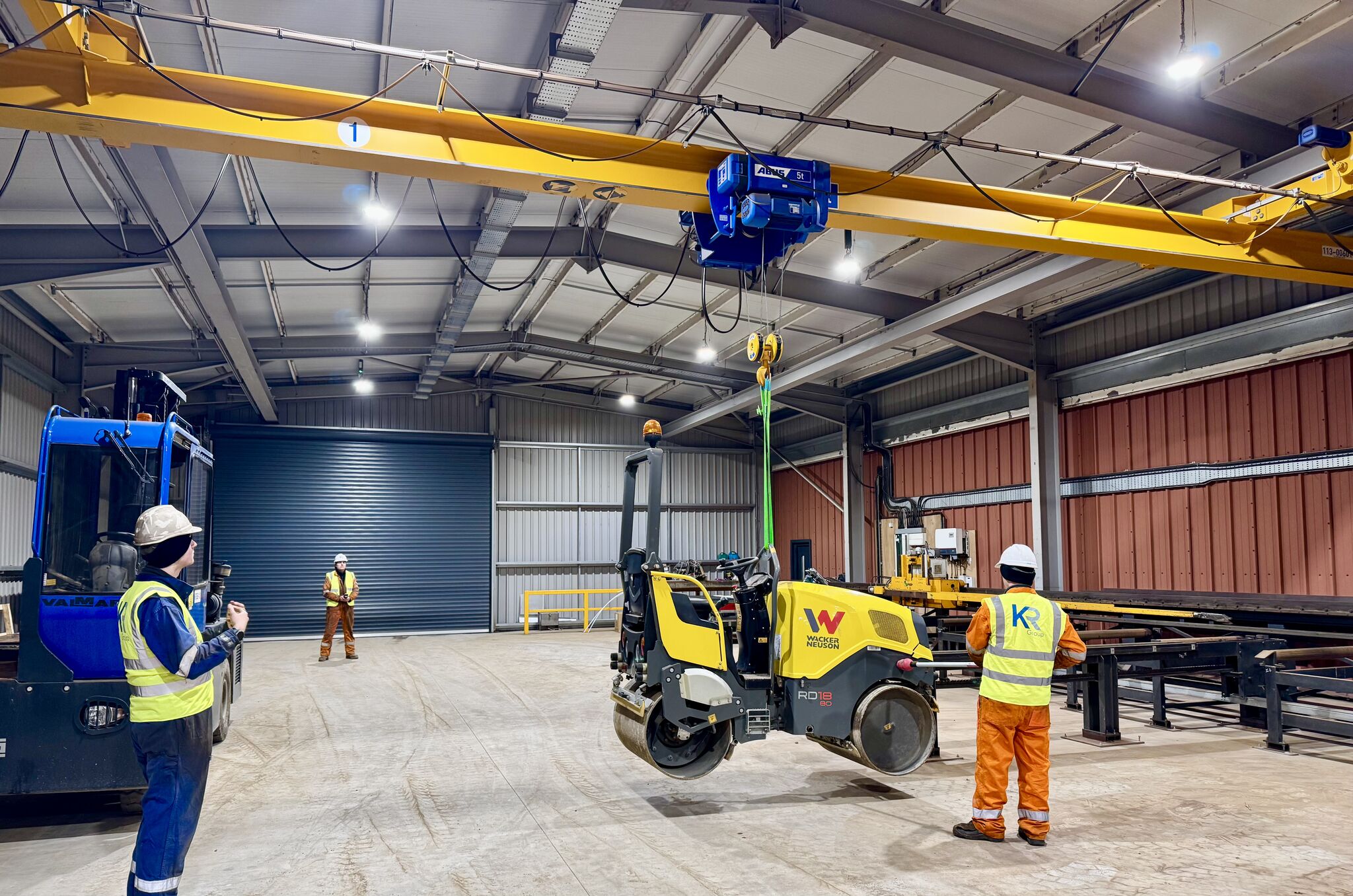 NPORS N104 Overhead Crane