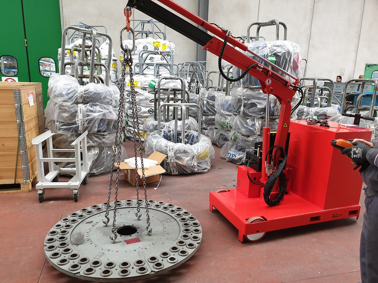 Atlas 1TE3 hydraulic motorised 1.000 kg crane