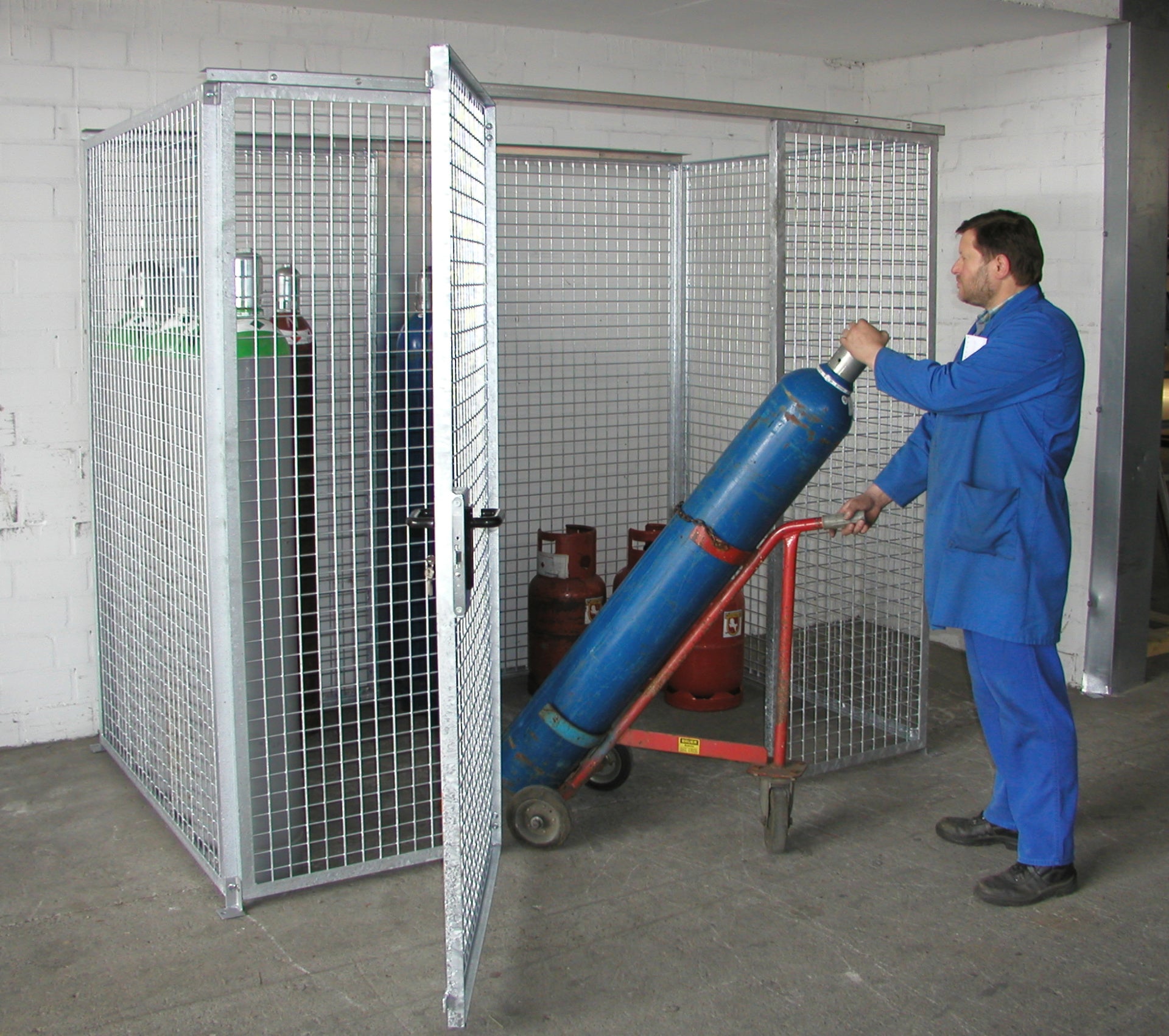 Gas Cylinder Container GFC-M3