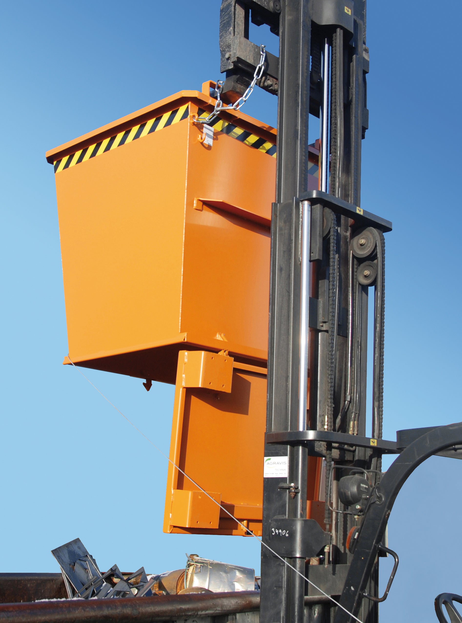 Container with Drop Away Base BKB 1000