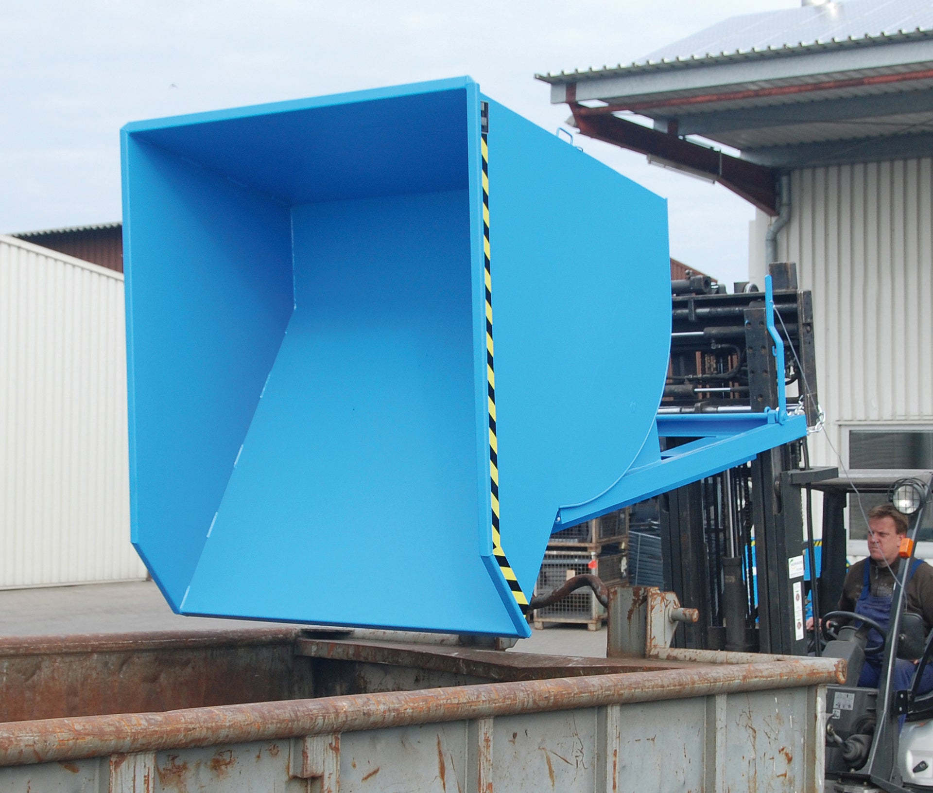 Tilting Container BKM 30