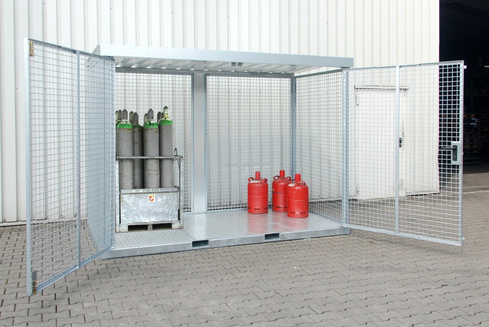 Gas Cylinder Container GFC-E/T M4