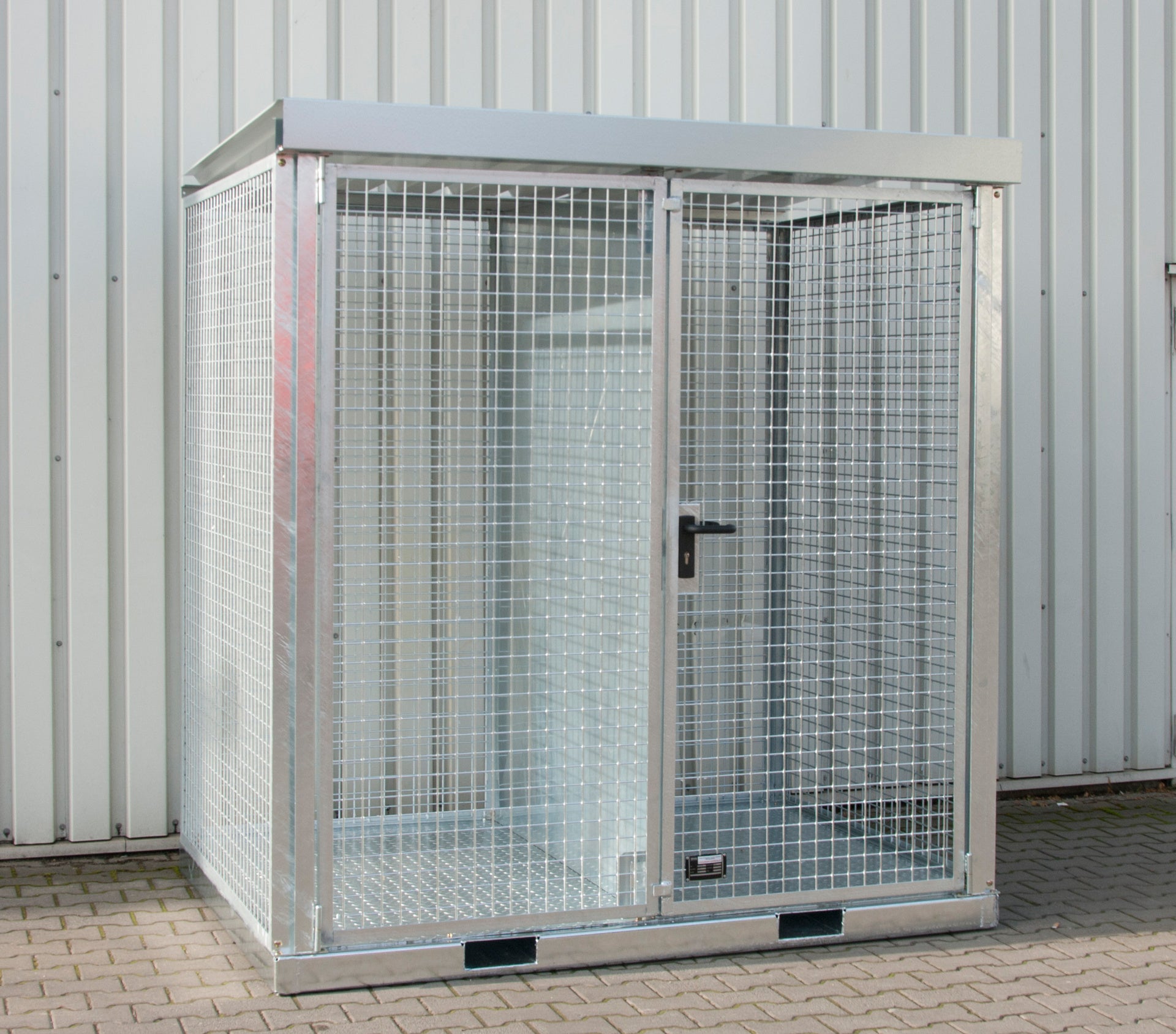 Gas Cylinder Container GFC-E/T M2